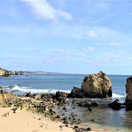 Sunny Apartment Close To The Beach Albufeira Ngoại thất bức ảnh